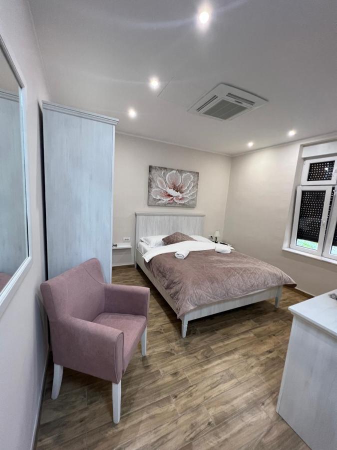 Story Lux Belgrado Exterior foto