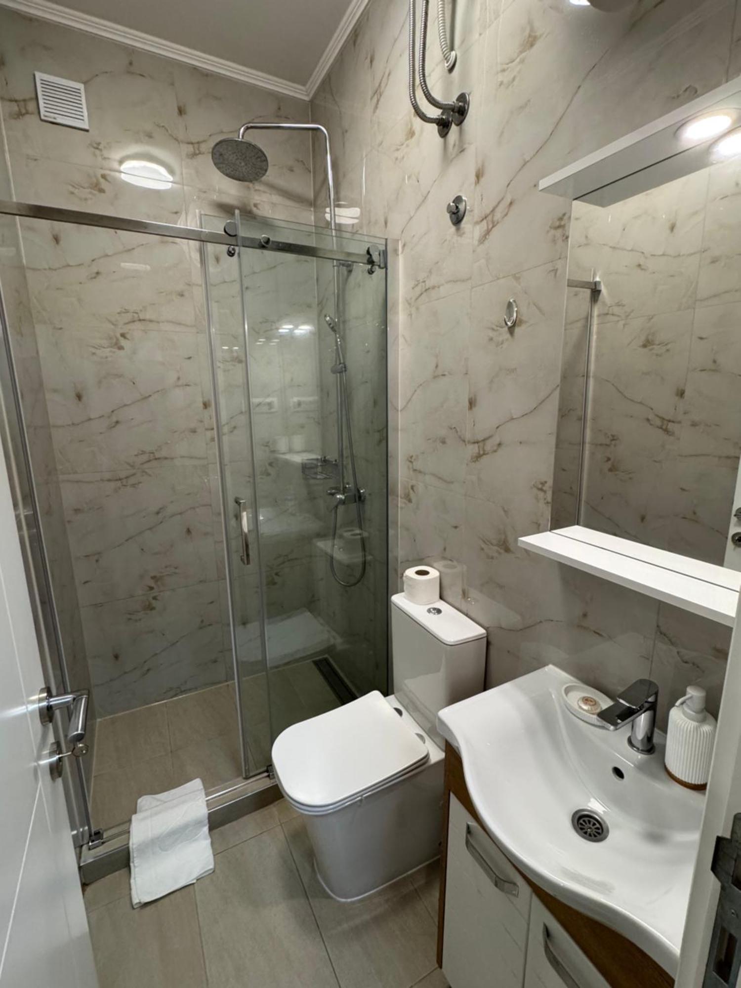 Story Lux Belgrado Exterior foto